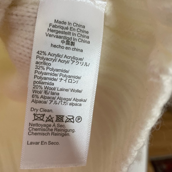 J crew sweater brand new color is cream ,off white . - Picture 5 of 10